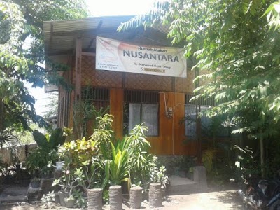 Photos of rumah makan nusantara