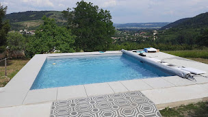 Photo n°6 de Piscines Desjoyaux à Saint-Clair (Magasin de matériel pour piscines)