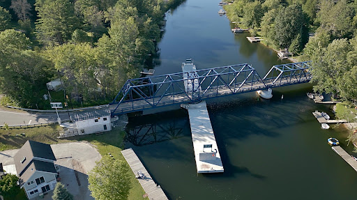 Hamlet Bridge - Visual