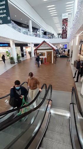 Nyitvatartás: Shopmark