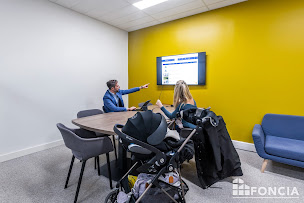 Photo n°13 de FONCIA | Agence Immobilière | Achat-Vente | Annecy | R. de la Gare à Annecy (Consultant immobilier)