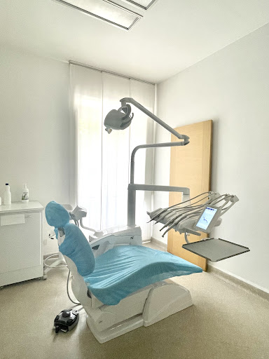 DENTISTA FRATTAMAGGIORE (Dott. Di Domenico Antimo) - Thumbnail