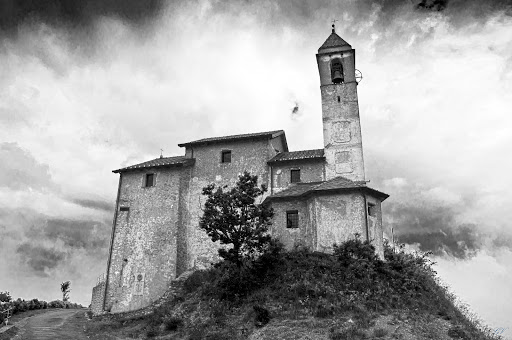 Chiesa parrocchiale S. Medardo M. di Peli