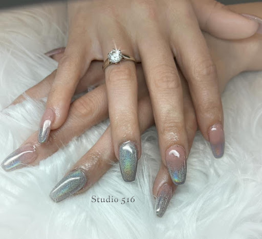 Studio 516 - Visual