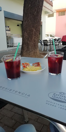 Cafetería La Calesa - Thumbnail