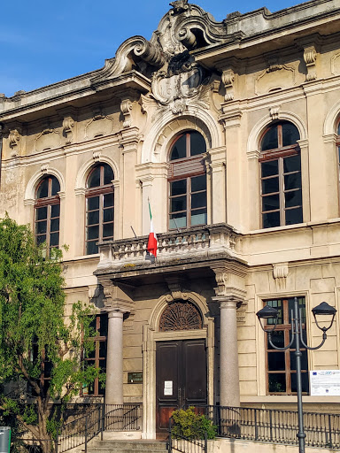 Ingresso scuole elementari G. Ferraris - Thumbnail