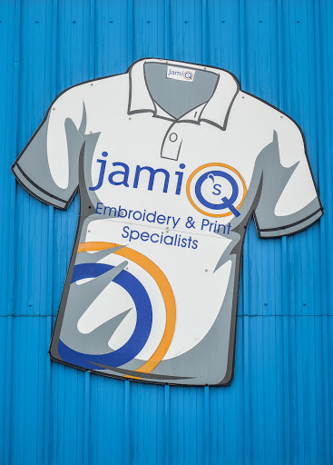 Jami Q's - Visual
