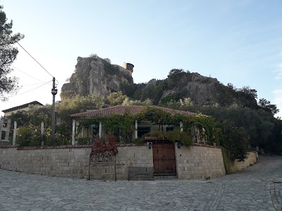 Petrela Castle