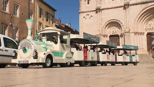 Bts Tourisme - Thumbnail