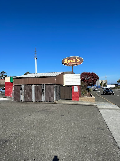 Luis's - Visual