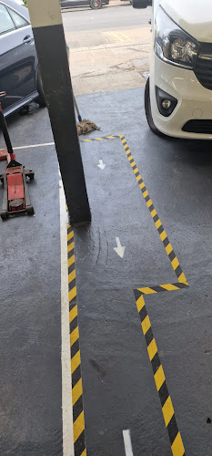 For Autos (MOT STATION) Phone number