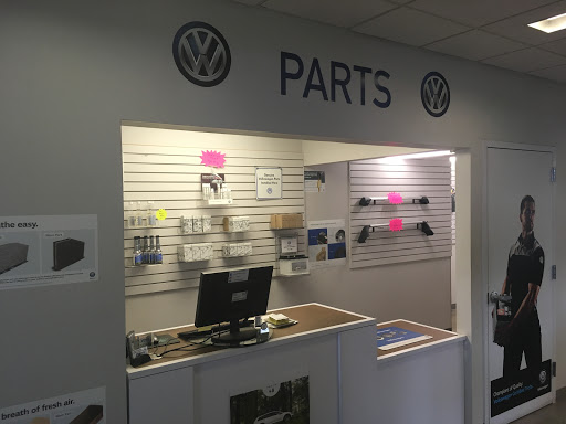 Volkswagen Service Center - Crown Volkswagen of Lawrence - Thumbnail