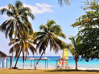 Photos of Hotel Playa Larga