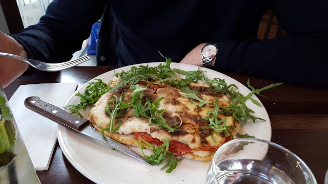 Santi Restaurant Pizzeria