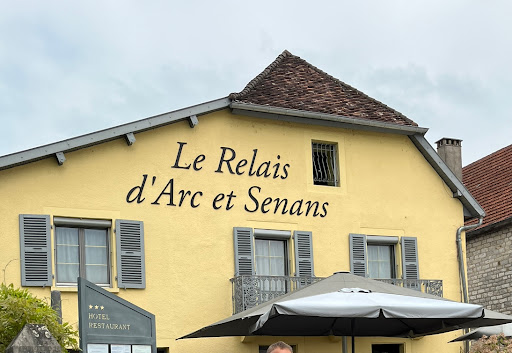 Photo de Camping*** La Saline , Les Bords de Loue à Arc-et-Senans (25610)