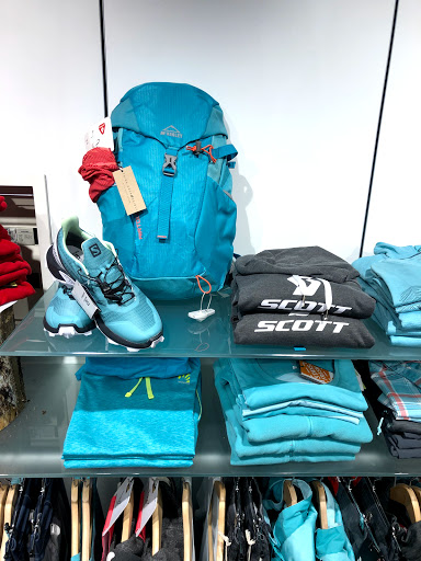 Intersport Outdoor Shop Dosses - Thumbnail