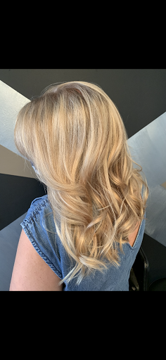 Root & Bloom Salon - Thumbnail