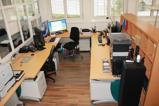 Computrade Sagl - Visual