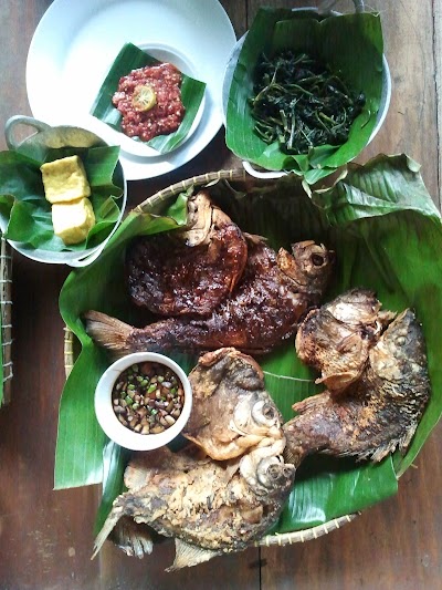 Photos of Imah Seniman