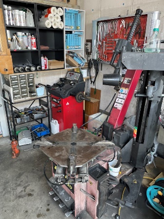 ENEOSウイング 東名高速道路(上り)豊田上郷サービスエリアSS