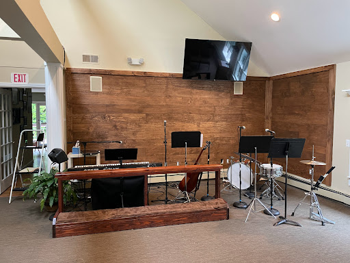 Lord of Lords Bible Community Church Gallery - United States