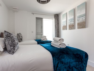 Sea Breeze - Holiday Property