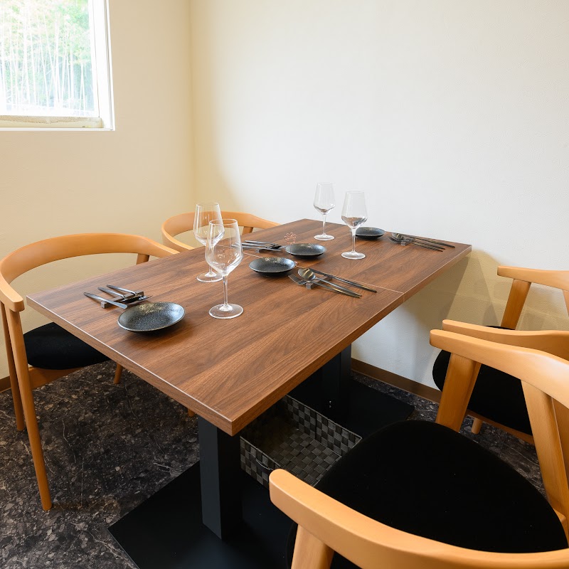 trattoria&bar 黒猫