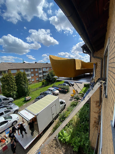 ZickZack UG & Co. KG - Haushaltsauflösungen - Umzüge - Dienstleistungen