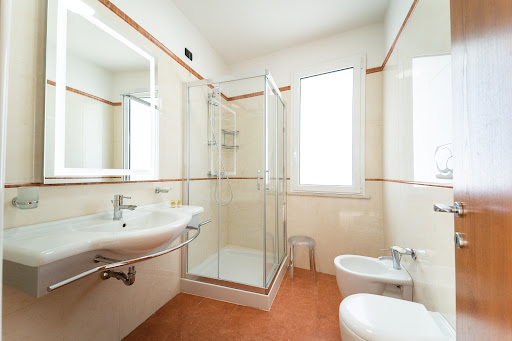 Hotel Falli - Visual