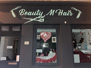 Photo n°4 de Beauty M'Hair à Villechenève (Barbier)