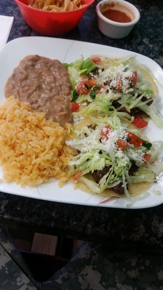 Lolas Kitchen
