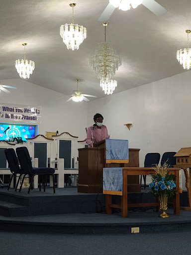 Harlowe Community Chapel Church