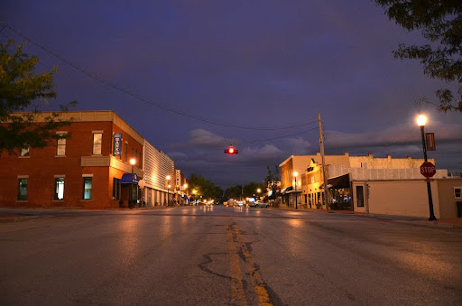 Blue Springs Downtown Alive
