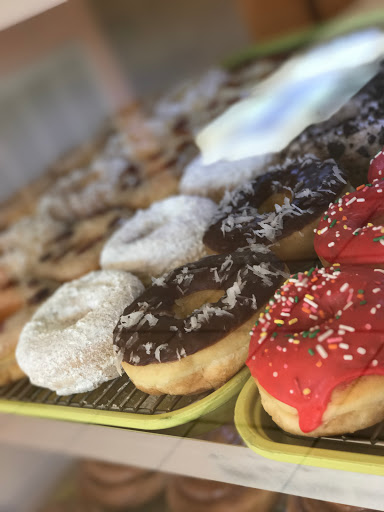 Simply Donuts - Visual