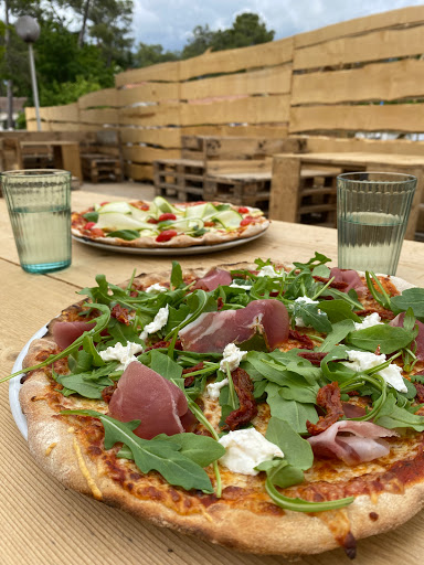 Photo 4 - PIZZA LOCALE & BAR