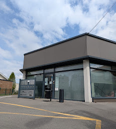 Photo n°1 de Cabinet dentaire des Drs Cocquerelle, Godet, Hochart, Paque et Tazdait à Courrières (Dentiste)