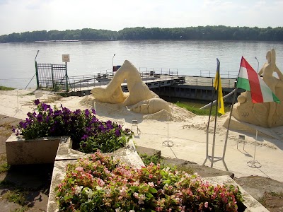 Photos of Mokriq bar
