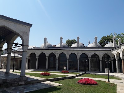 Photos of Aziz Mahmud Mosque in H&uuml;dayi Holiness Serifi