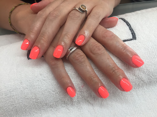 Onglerie et Extensions De Cils Couleur Zen Sandra - Thumbnail