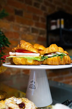 Kawiarnia Dobra Materia by null