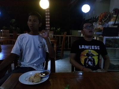 Photos of Restaurant Go 1 Resto , Art and Jewelry shop OpalBali