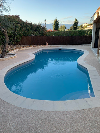 Photo de Ets. Piscinco: magasin d'accessoires de piscine à Nice à Gattières (06510)