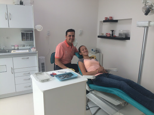 Dr. Oscar González Leal - Thumbnail