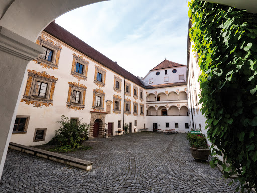 Volkshochschule Außenstelle Ortenburg
