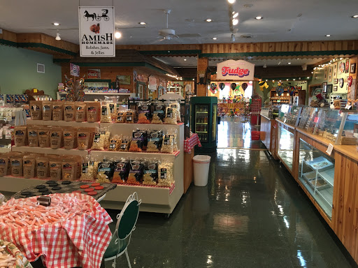 Lovely's Farm Market & Country Bakery - Thumbnail