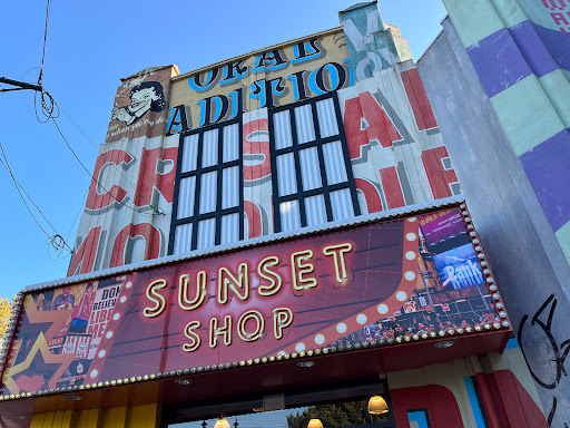 Sunset Shop - Visual