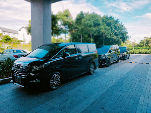 Legacy Tours And Limousine Services LLP - Thumbnail