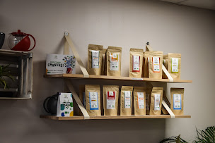 Photo n°5 de CBD Shop - L'Eden de Marie Jeanne à Pont-Saint-Vincent (Magasin de cannabis)