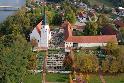 Friedhof Loiching - Thumbnail