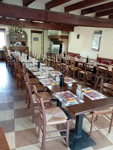 Photo 5 - Restaurant à Table